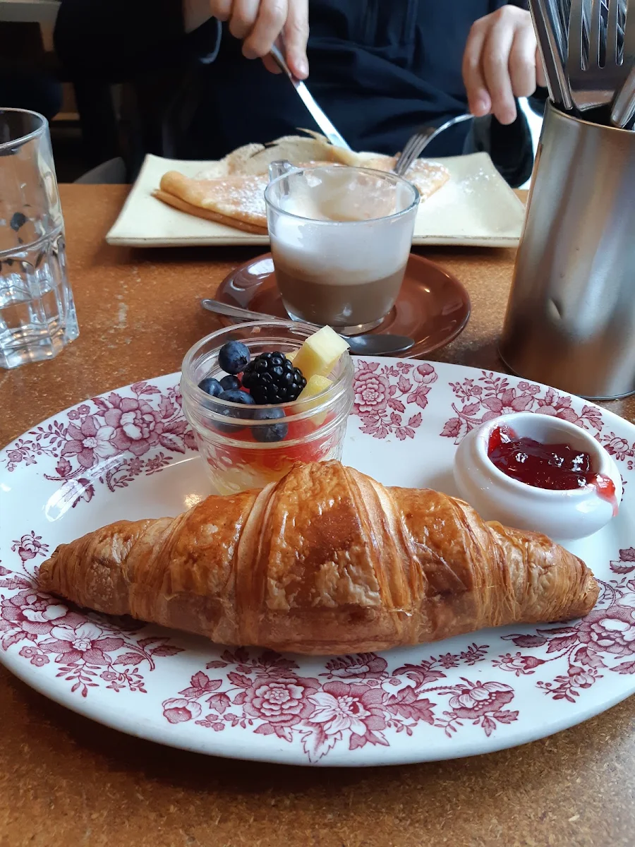 Crêpe with Brown Sugar
