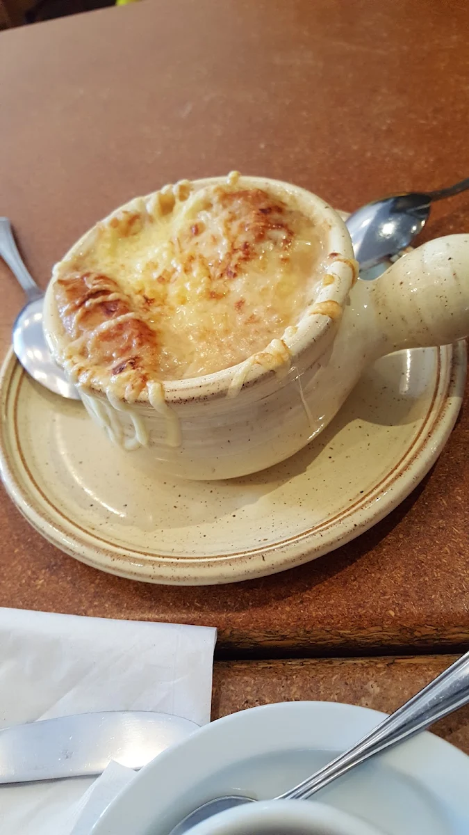Soupe À l'oignon Gratinée
