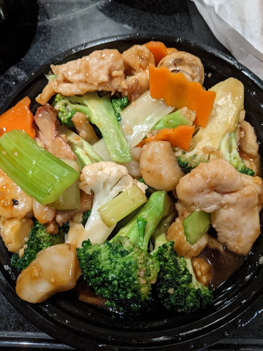 House Special Mixed Greens
