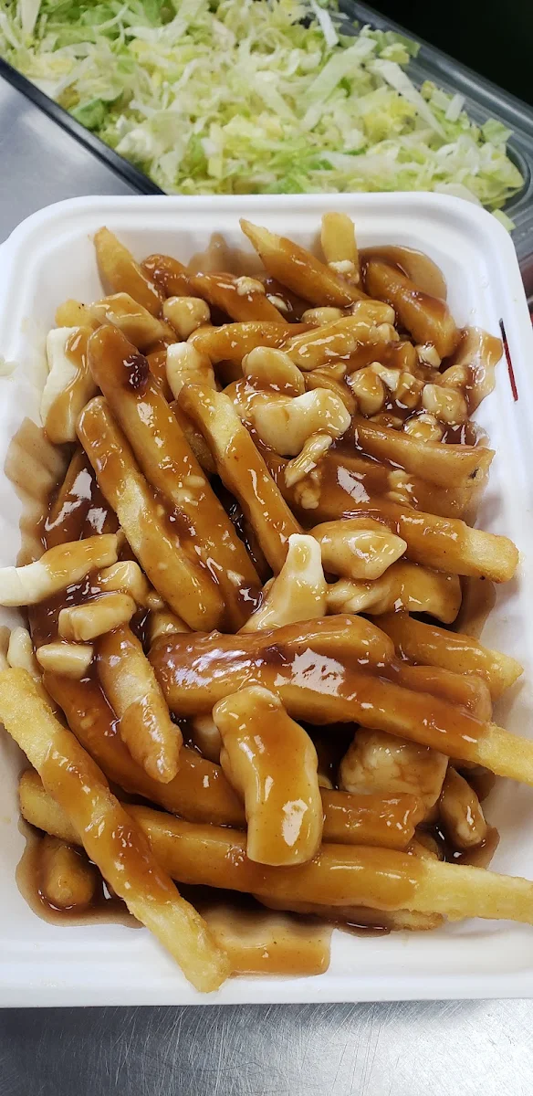 Classic Poutine