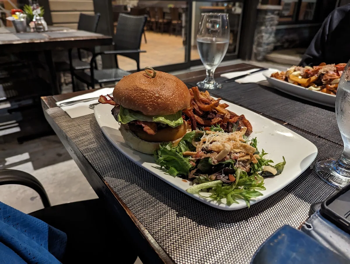 Pub Burger, Pub St-Bernard