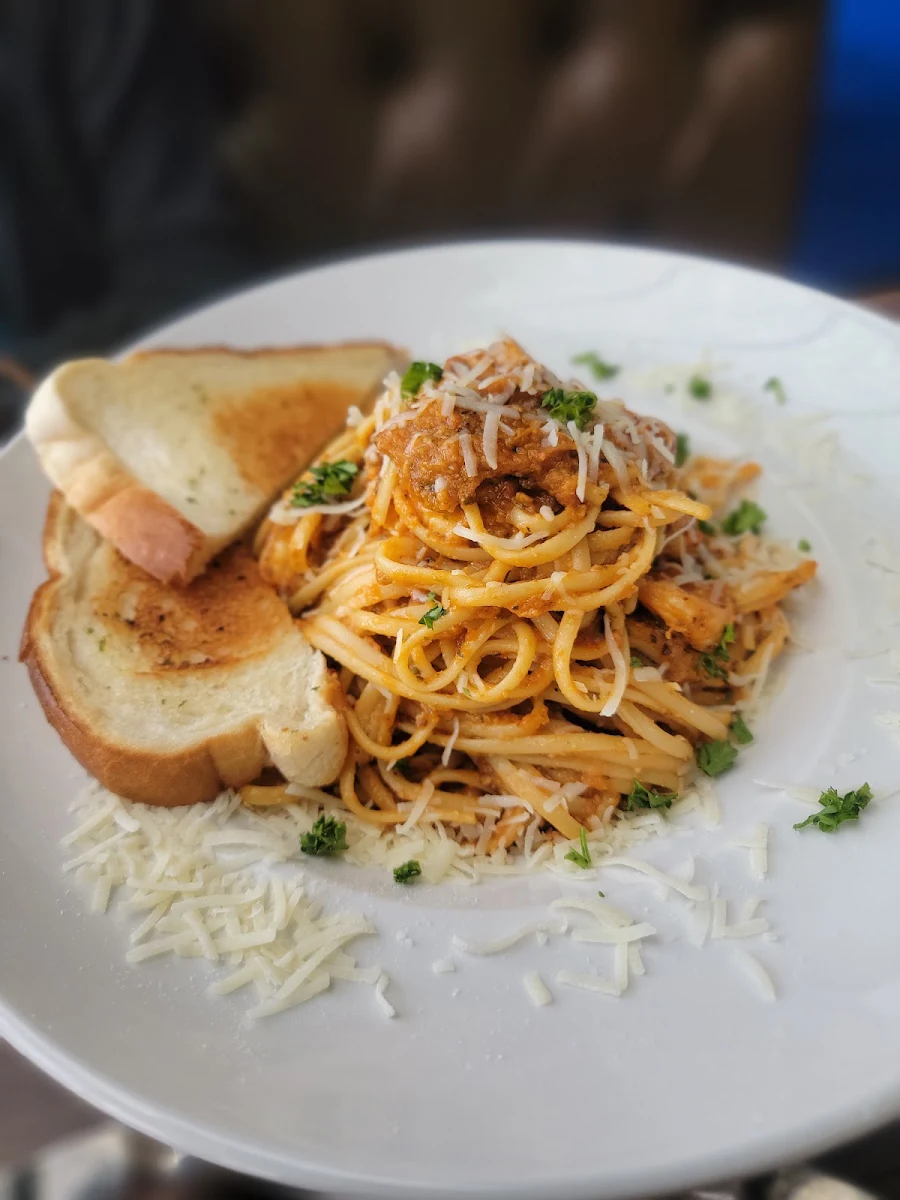 Shrimp Pasta with Roasted Tomato and Chili Sauce