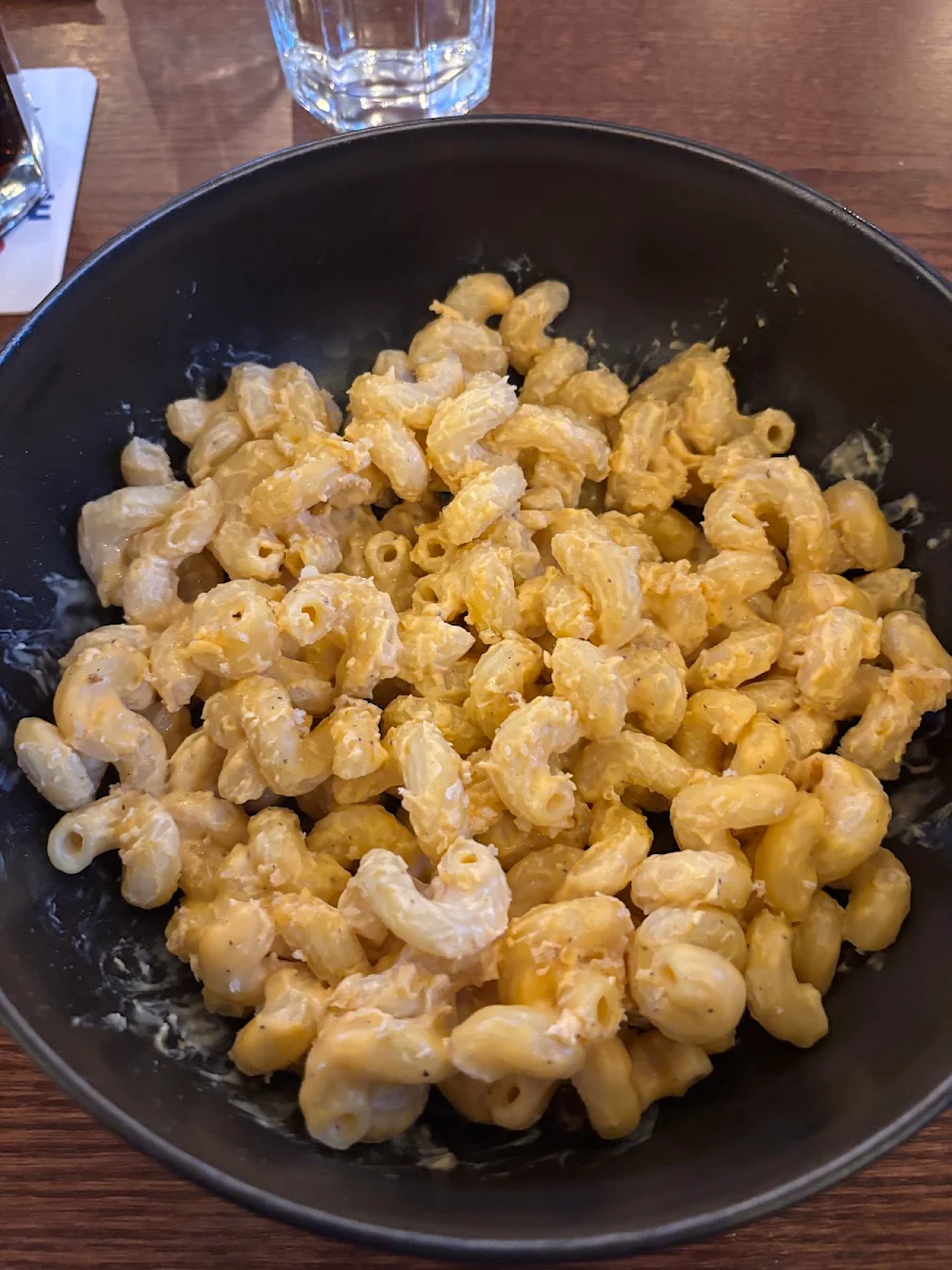 Mac &Cheese