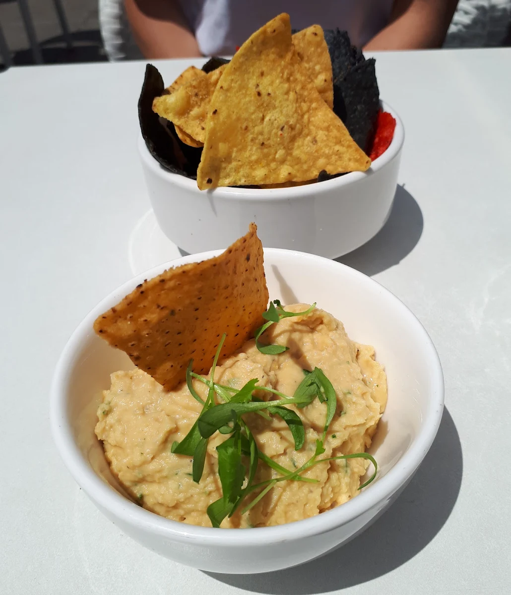 Hummus