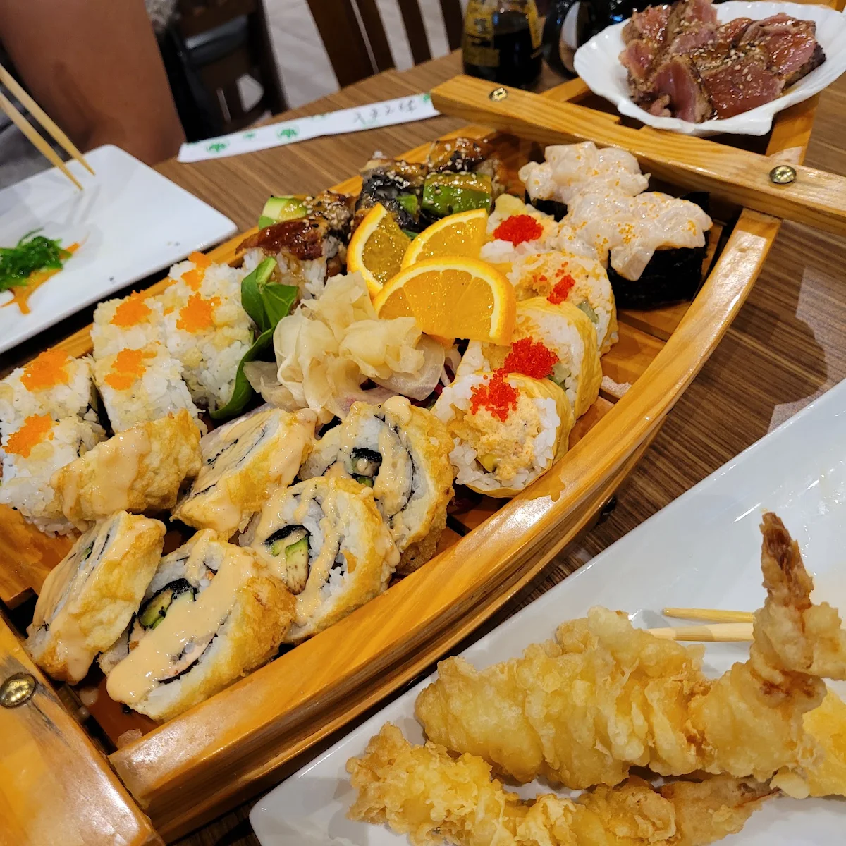 Special Chef Sushi and Sashimi Combo