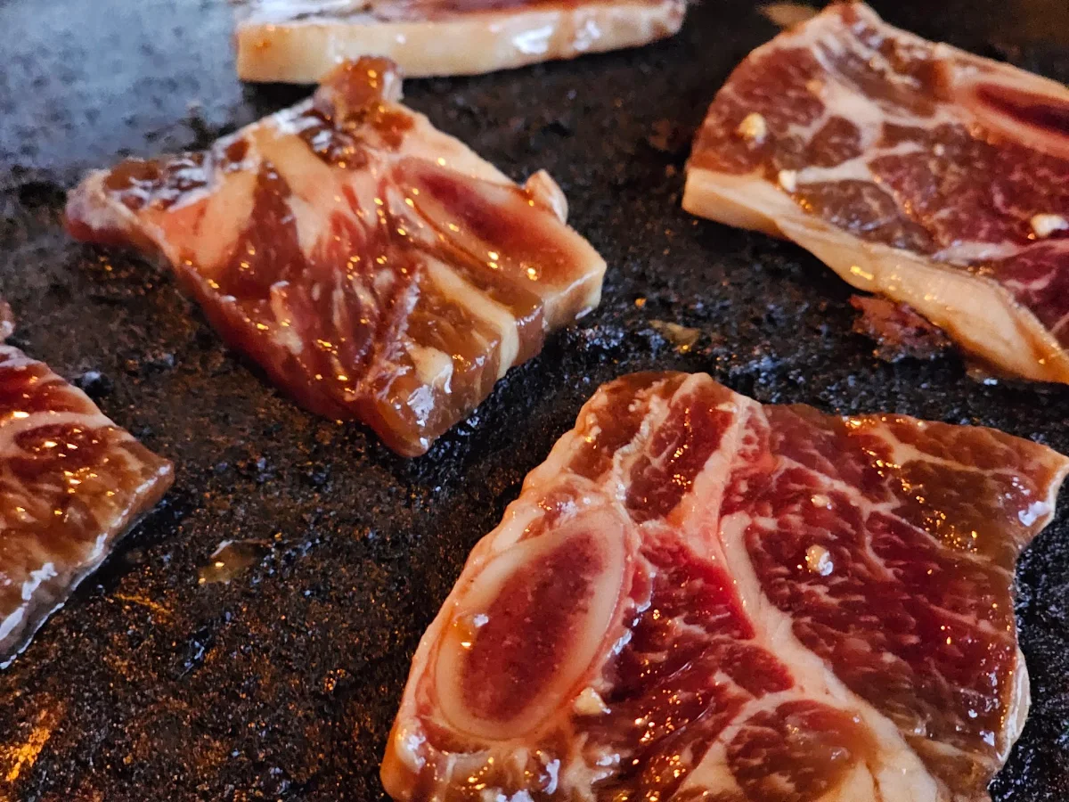 Côtelettes de Boeuf Korean-style Grilled Beef Ribs