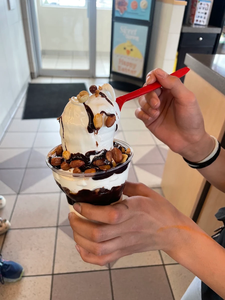 Peanut Buster Parfait