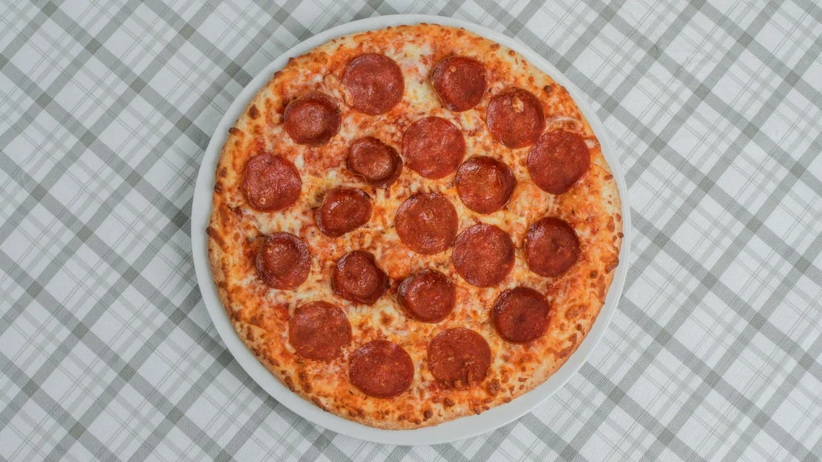 Highlights, AY pizza