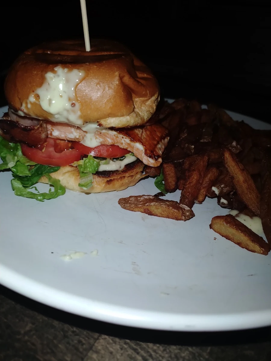 Salmon Burger