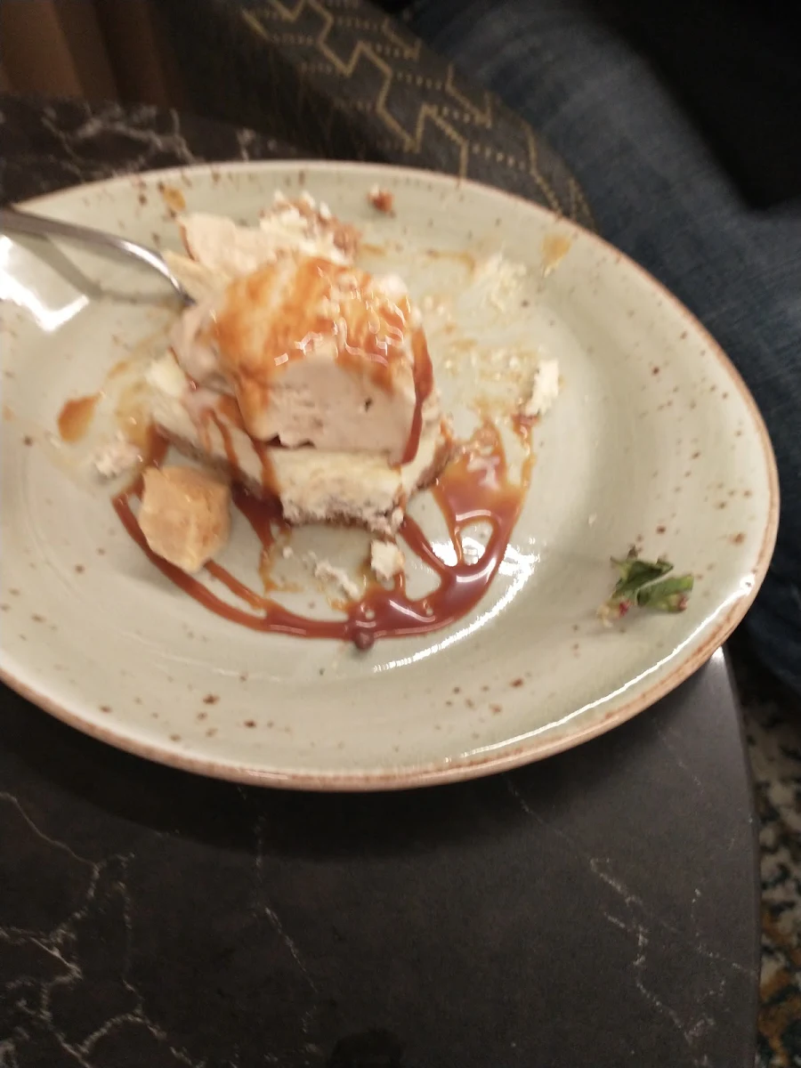 Dulce De Leche Cheesecake