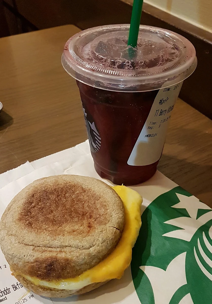 Cheddar Breakfast Sandwich