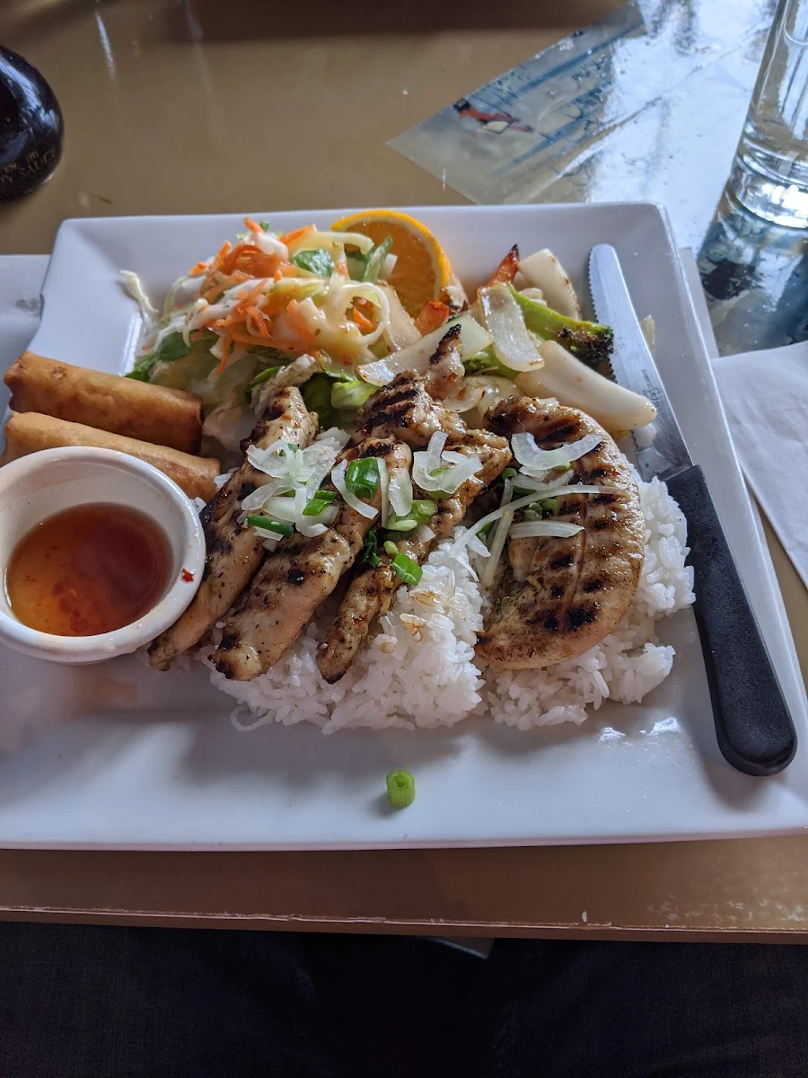 Poulet Grillé a La Citronnelle