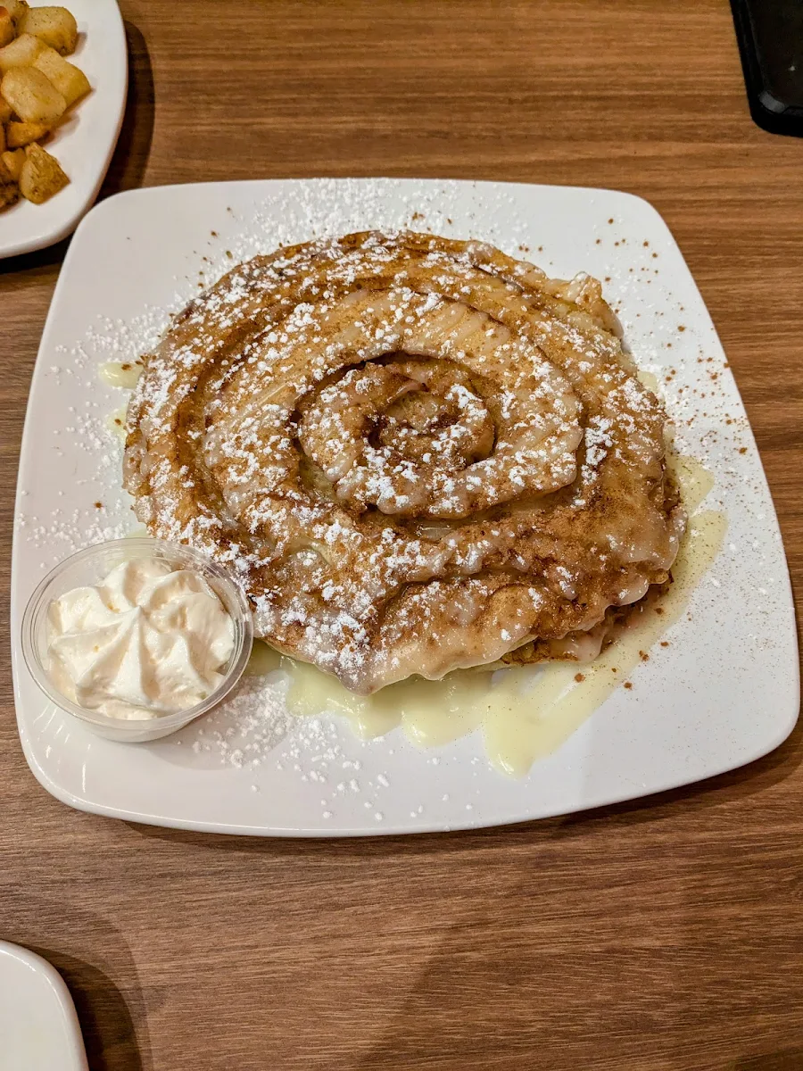 Cinnabun Cakes