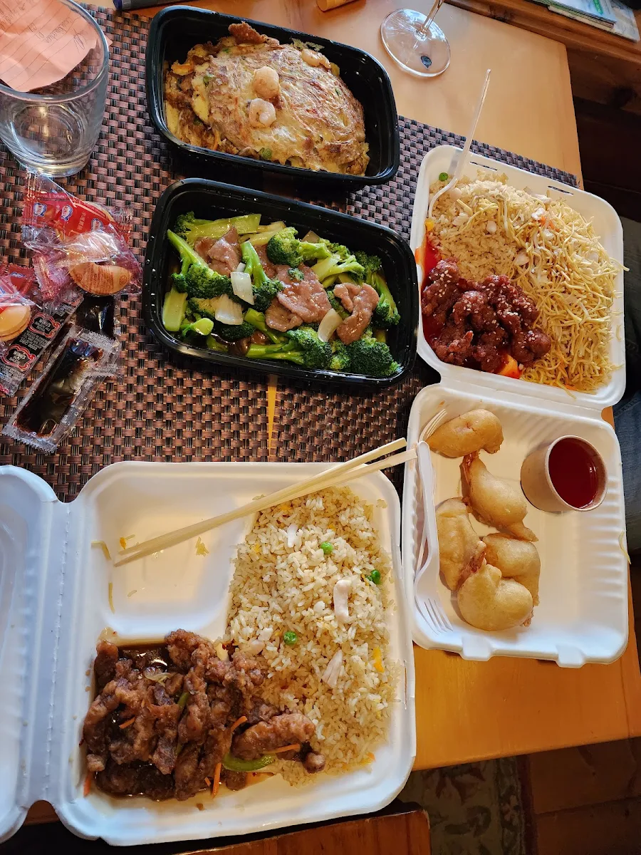 Special Foo Young Beef Broccoli D1 and C1