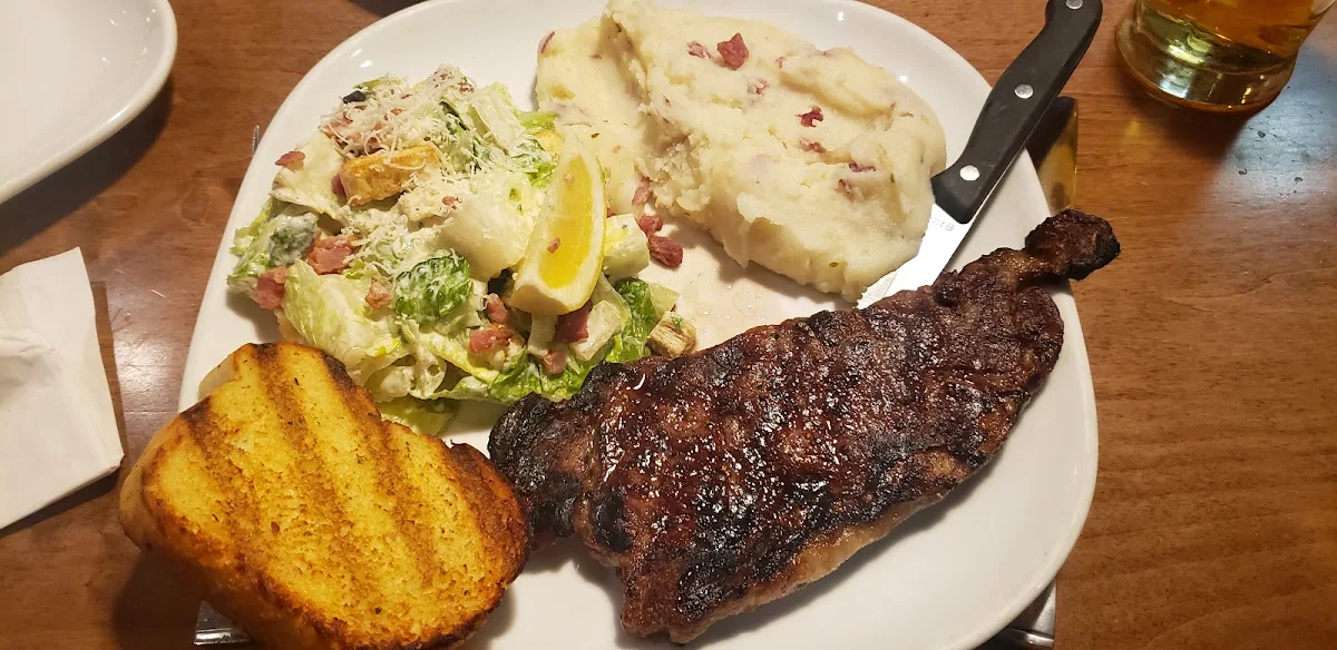 New York Steak and Garlic Mashed Potatoes