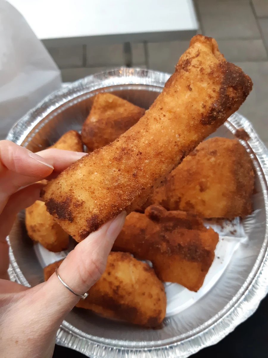 Fried Dough Dessert, Hang Time Pizza Centre Ville