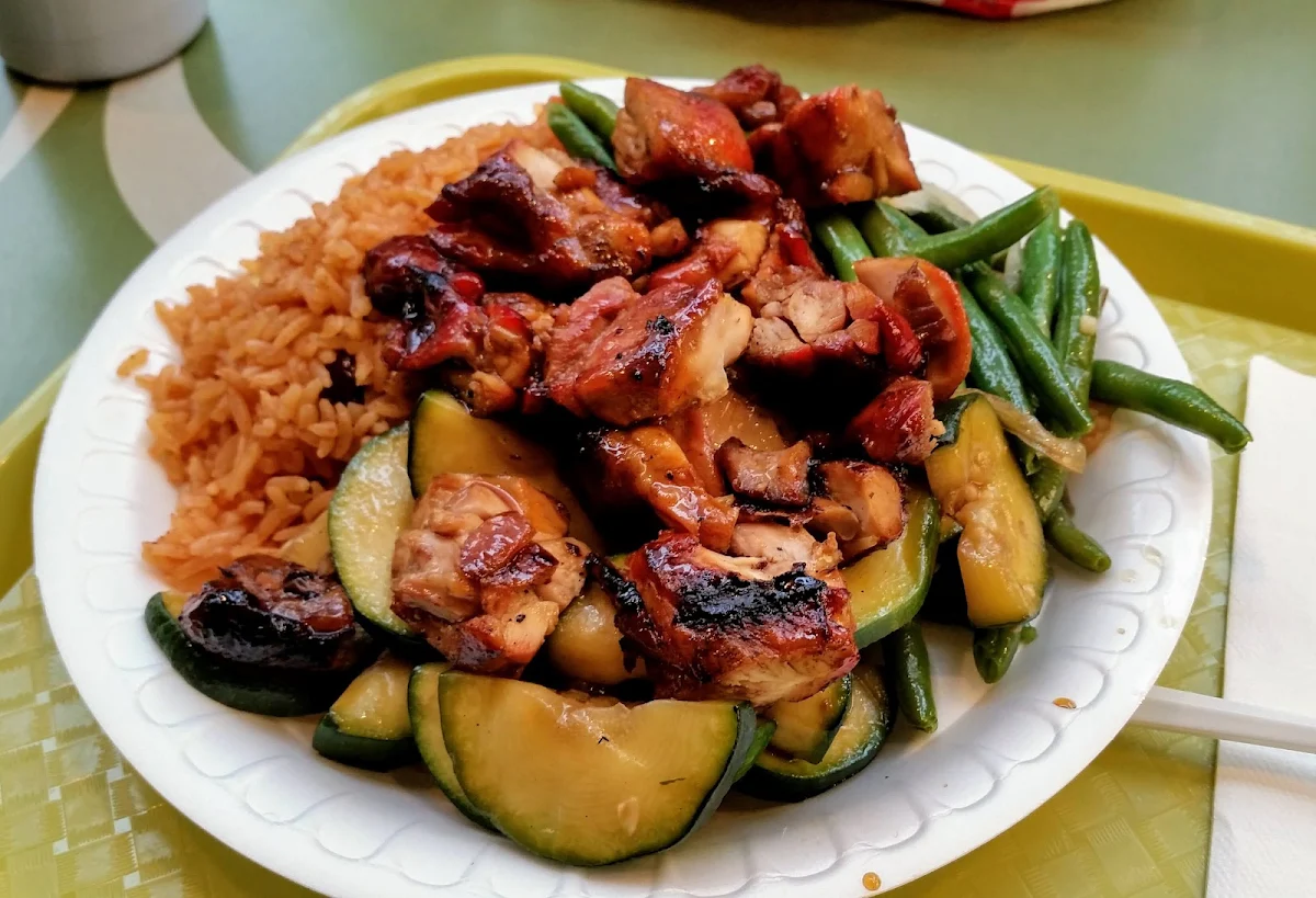 Bourbon Chicken with Green Beans and Zucchini