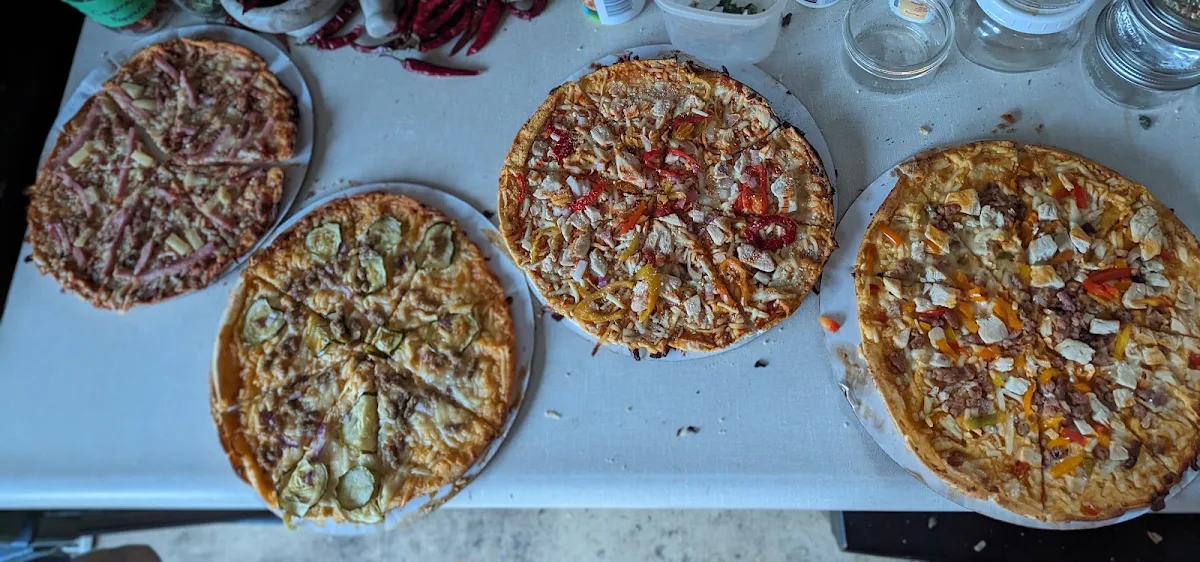 Highlights, Uncle Dad’s Pizza and Meat Pies