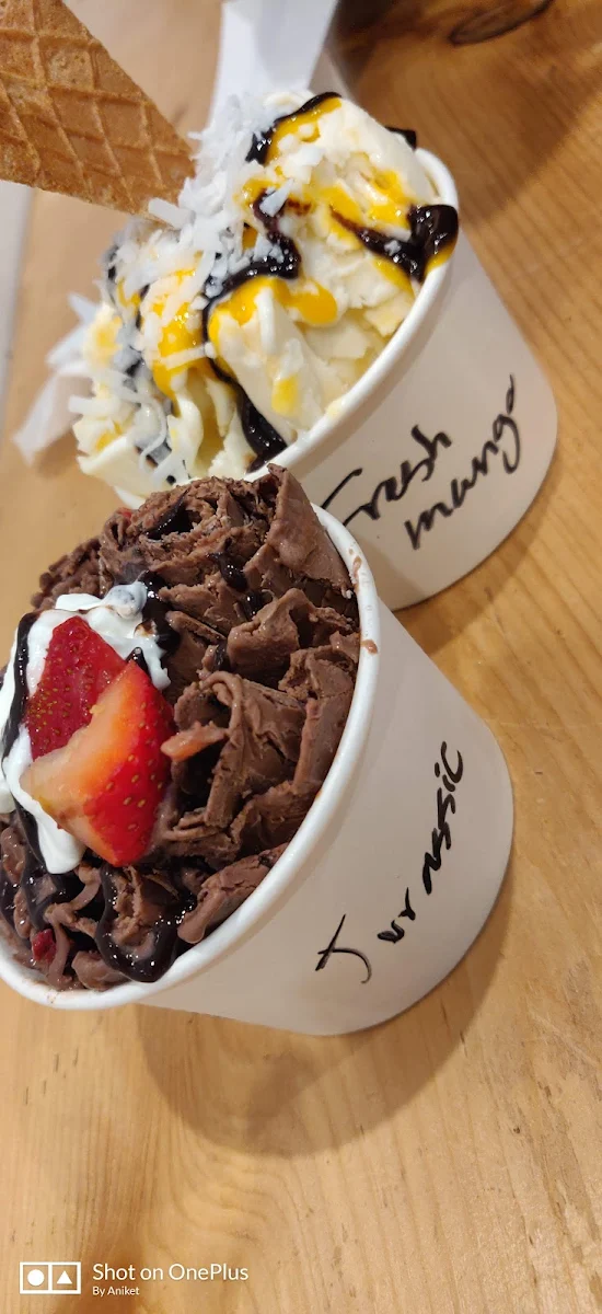 Jurrasic Park Is Basically Chocolate Icecream with Strawberries on Top