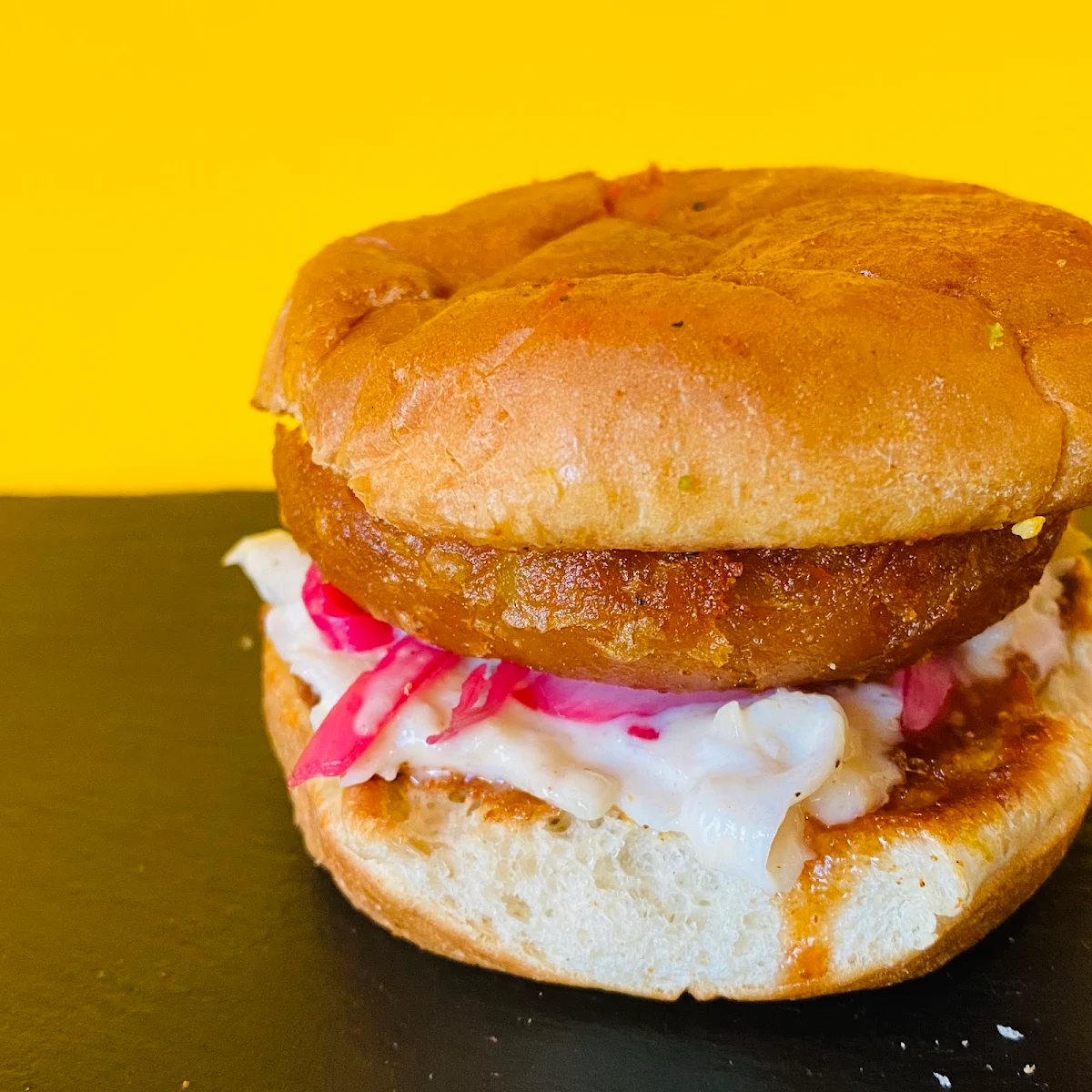 Aloo Tikki Noodle Burger