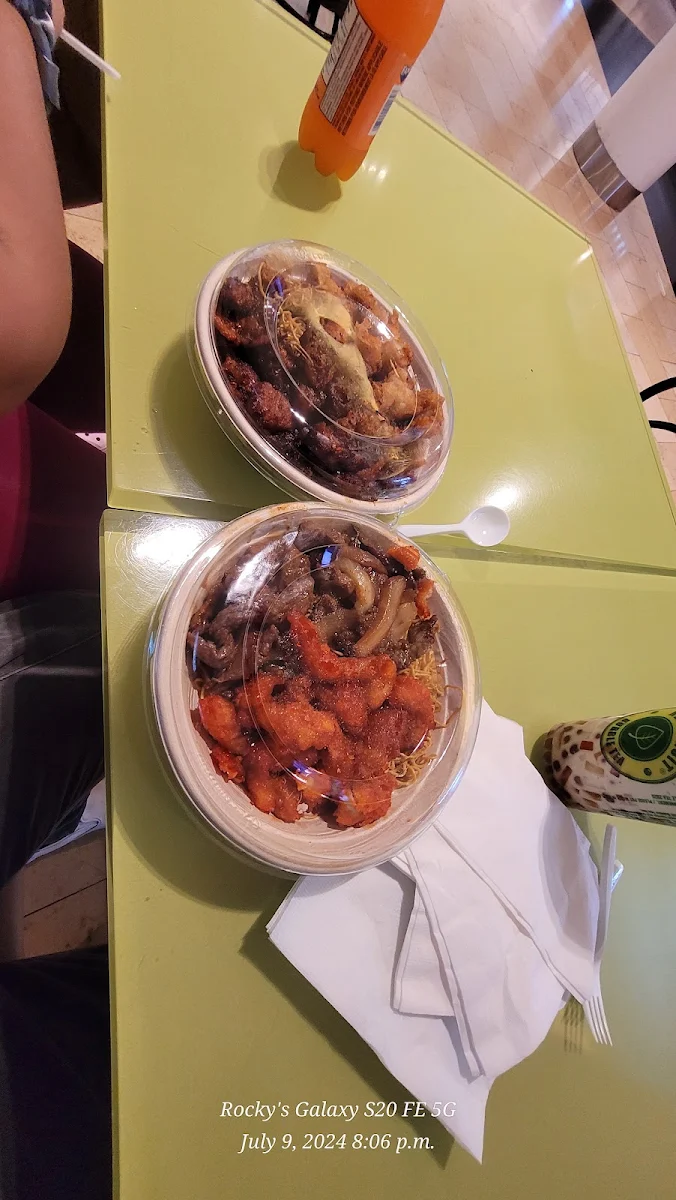 Noodles Honey Chicken