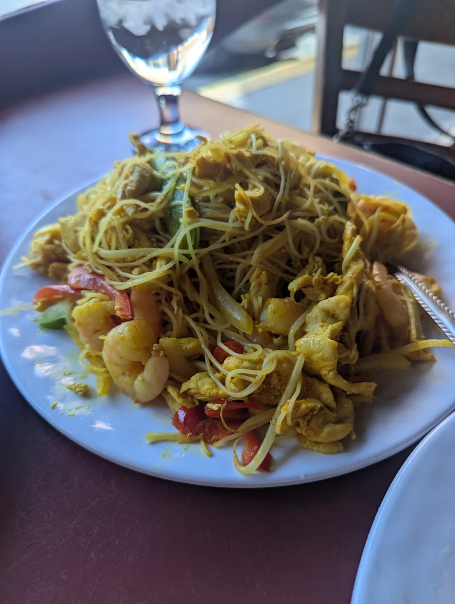 Plain Fried Shanghai Noodles