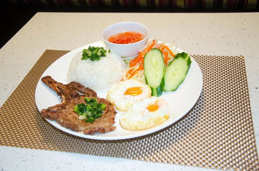 Highlights, Pho Georgia Express