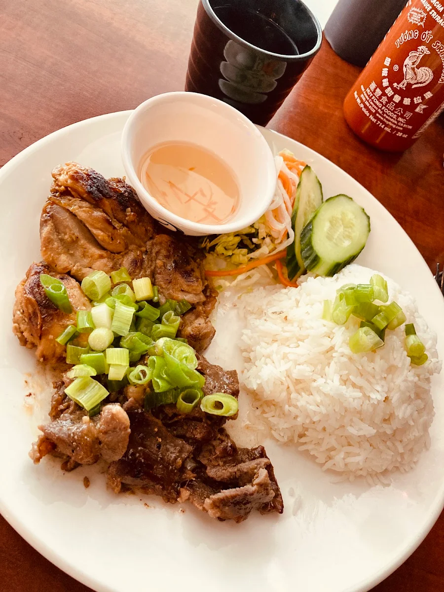 Highlights, Pho Georgia Express