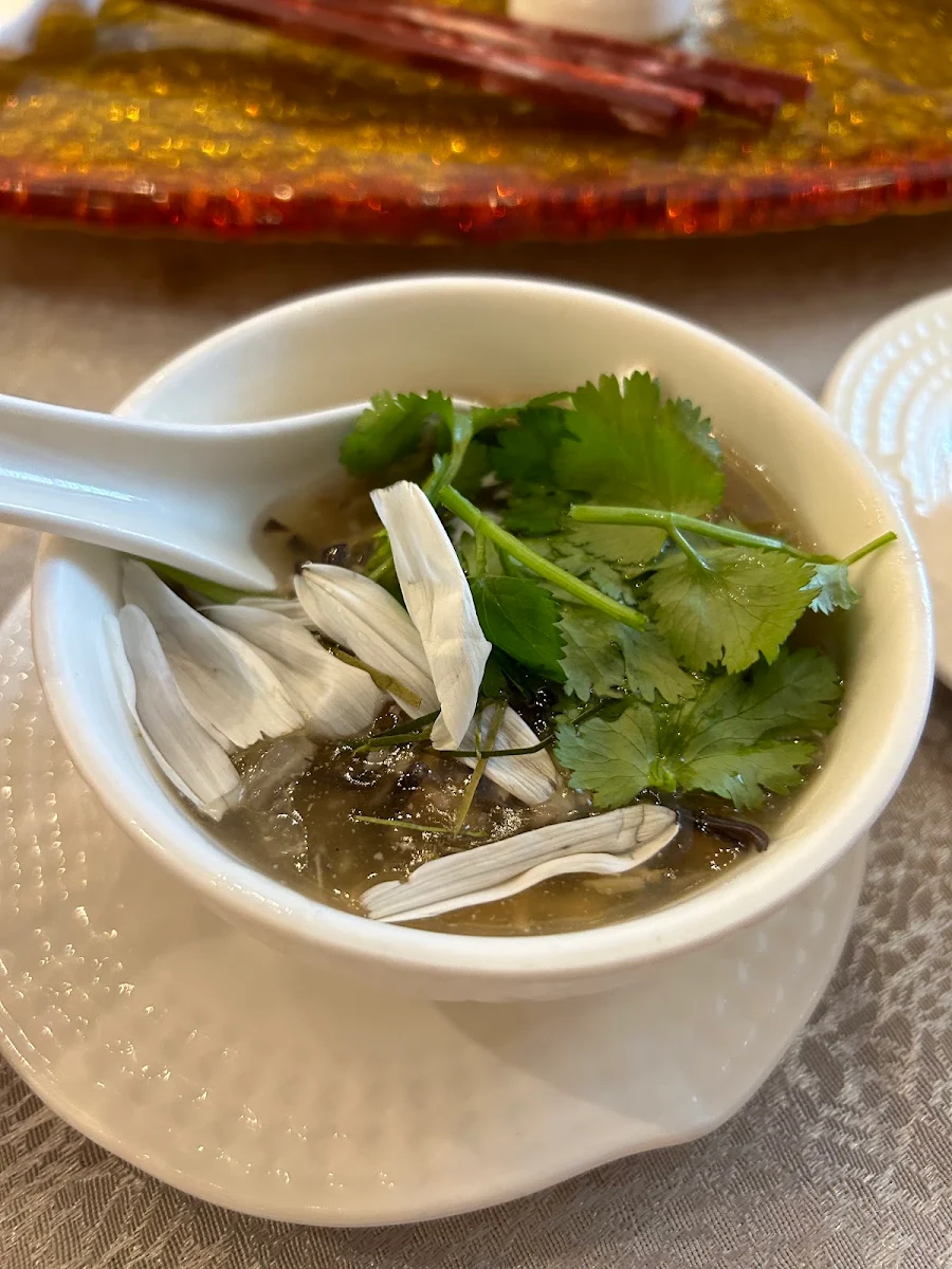 Shark's Fin & Seafood Wrap in Soup