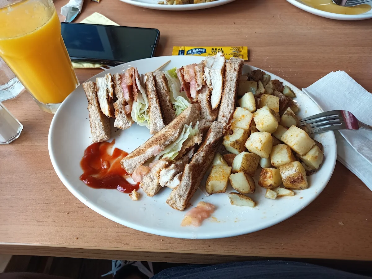 Home Fries Orange Juice Chicken Club