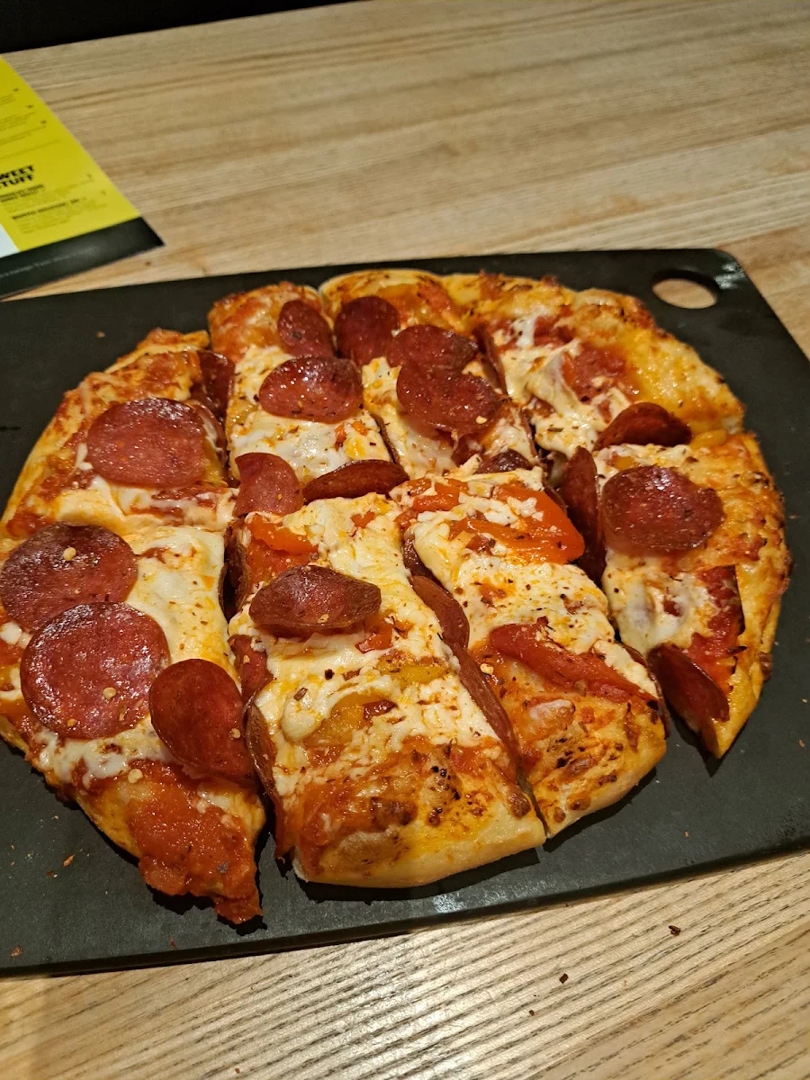 Pizza Peperoni