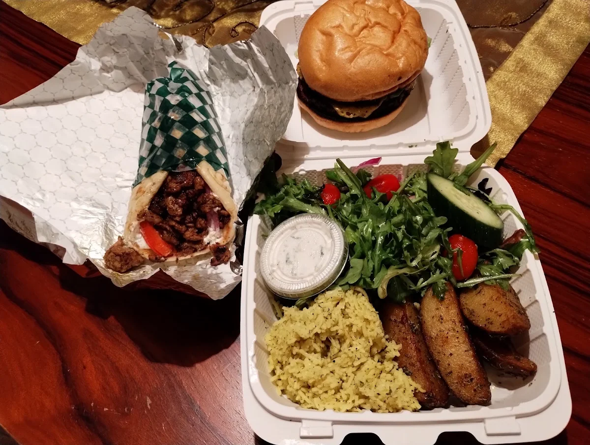 Chicken Pita Plate Spanikopita