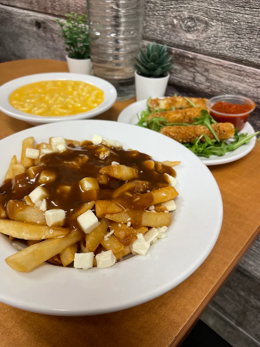 Regular Poutine