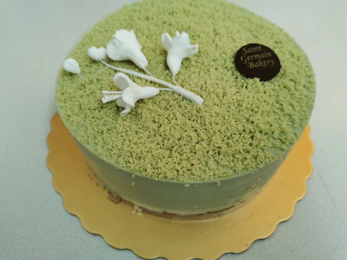 Pistachio Cheese Cake