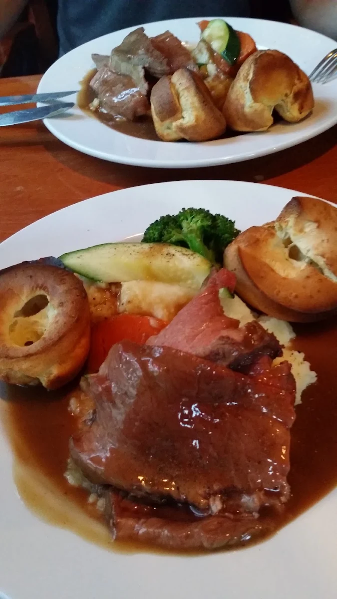 Sunday 3-Course Roast Beef Dinner