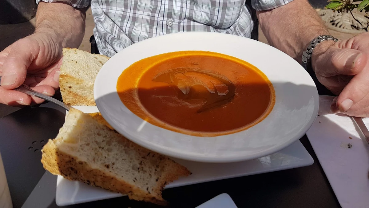 Tomato Basil Soup