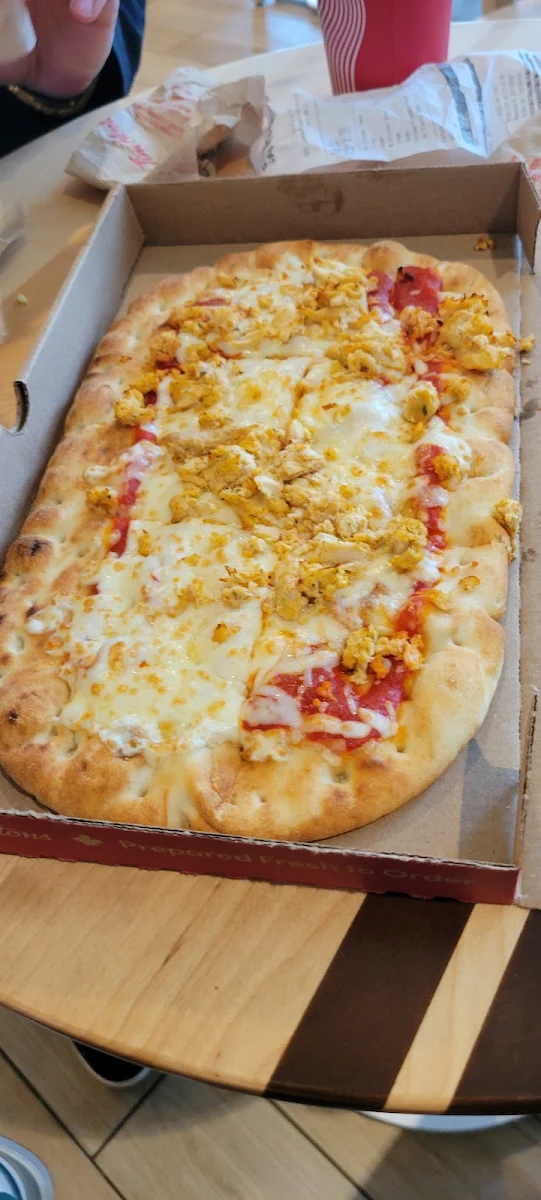Chicken Cheese Pizza