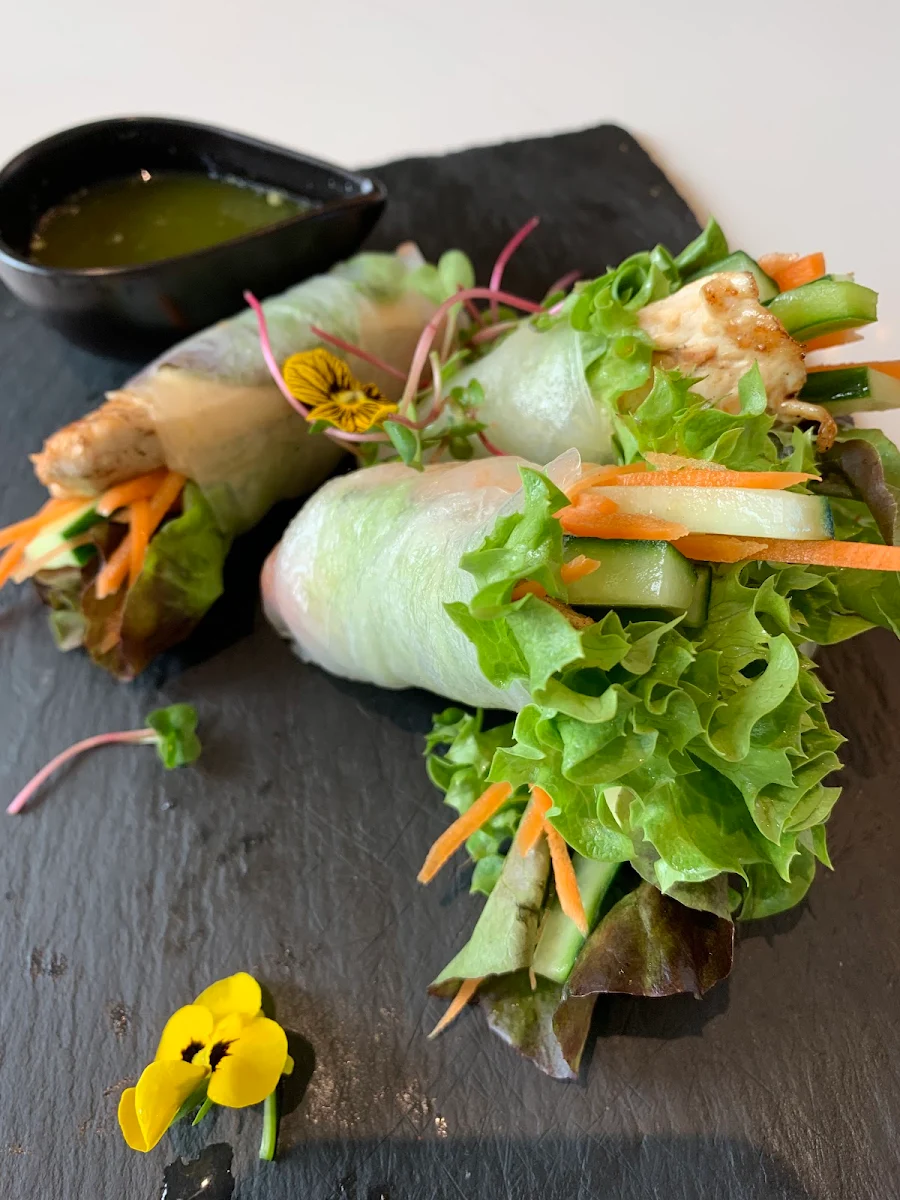 Garlic Pepper Chicken Rolls