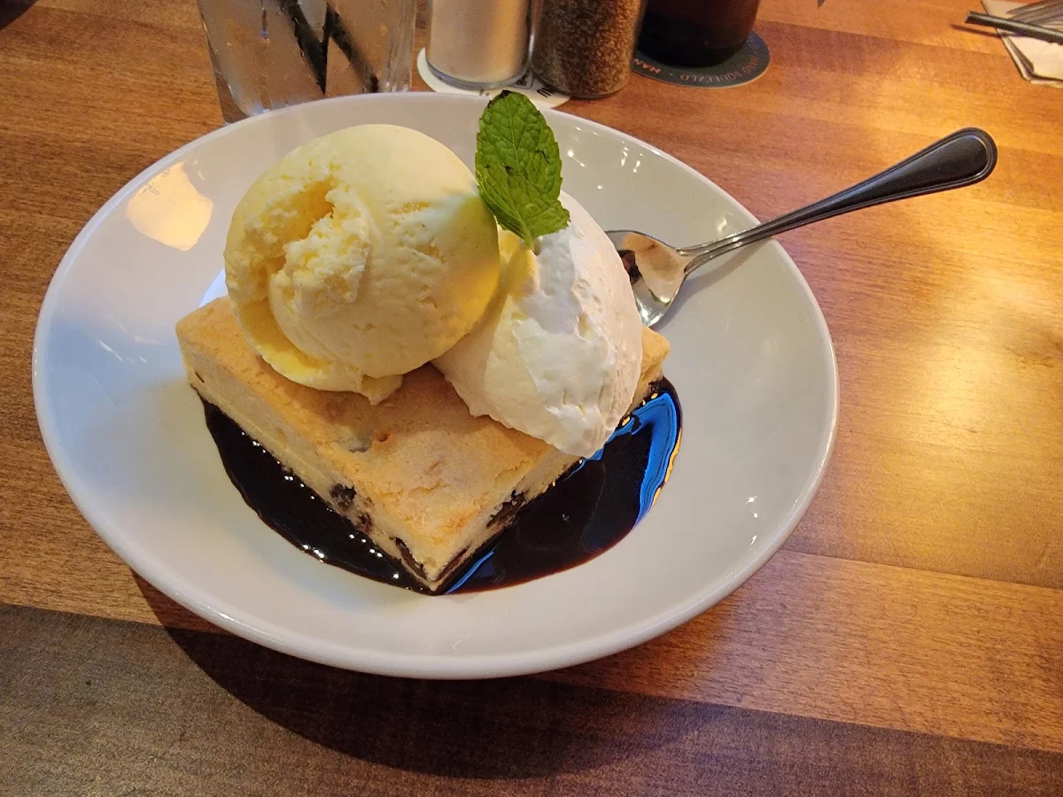 Brownie Sundae