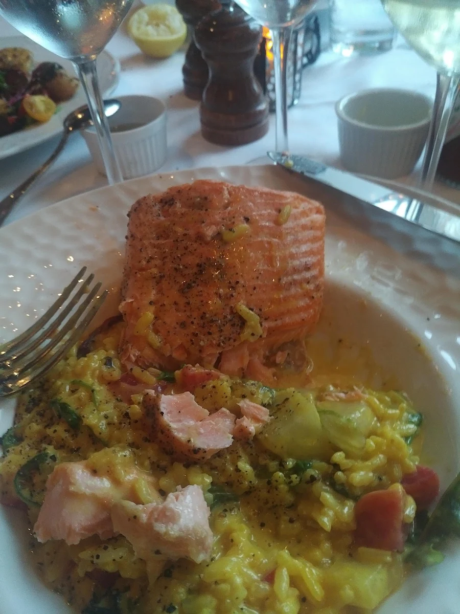 Salmon, Janet Lynn's Bistro