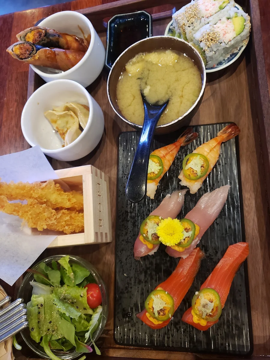 Tei-Sho-Ku with Aburi Nigiri Sushi