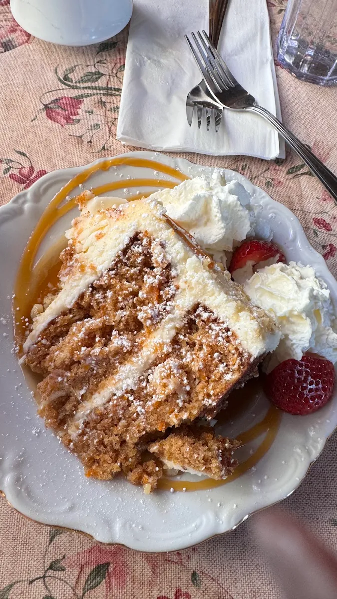 Carrot Cake Slice