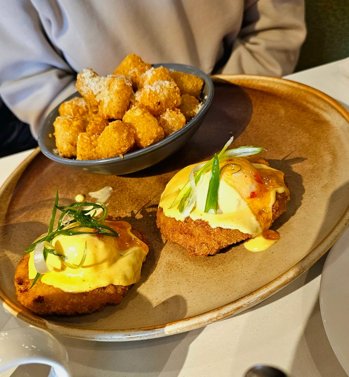 Lobster Rangoon Benny