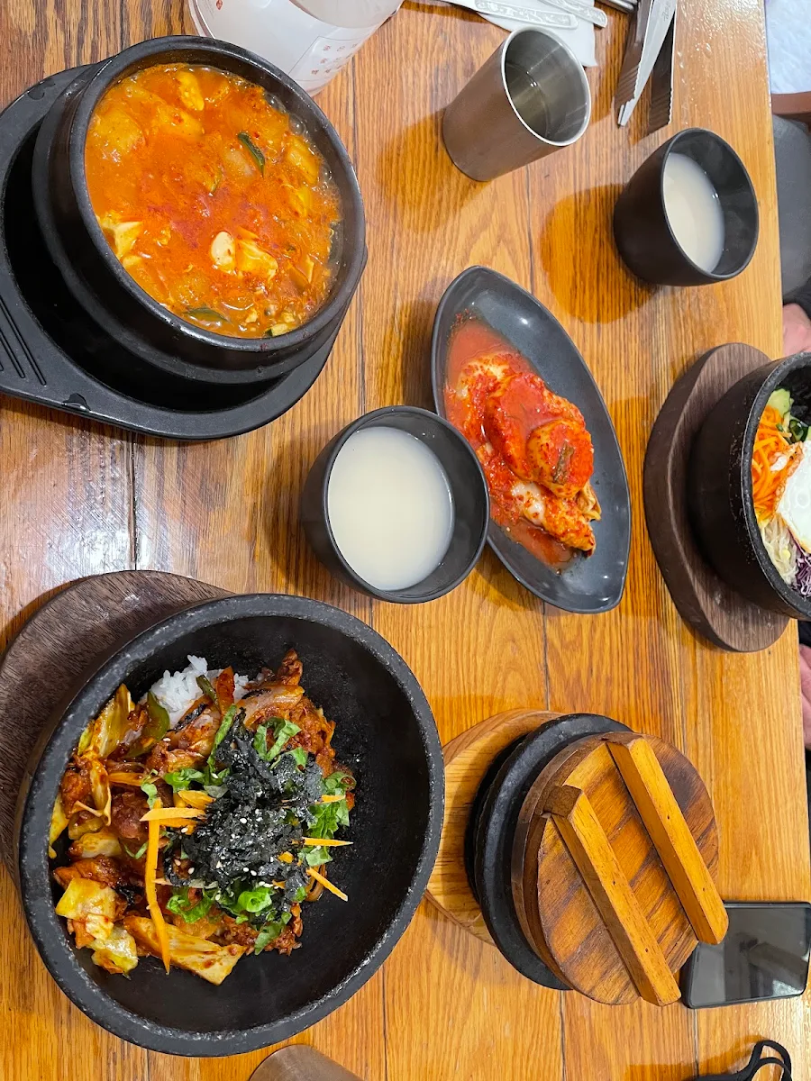 Spicy Pork Bibimbap 제육