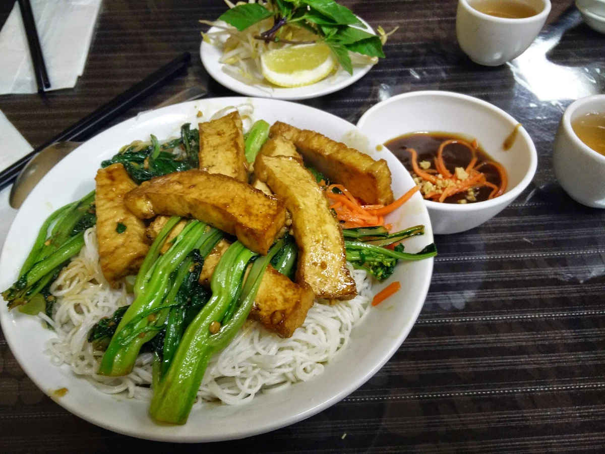 Bun Cai Xao Tau Hu