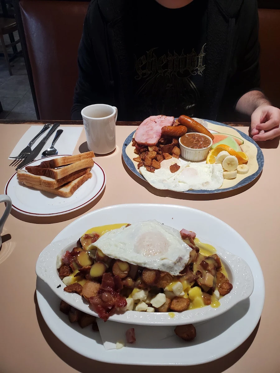 Poutine Déjeuner 1 Oeuf