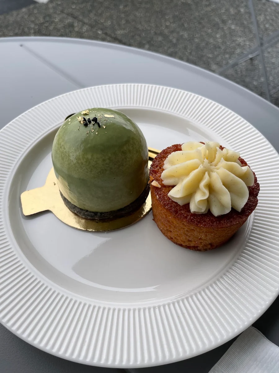 Carrot Cake and Matcha Sesame