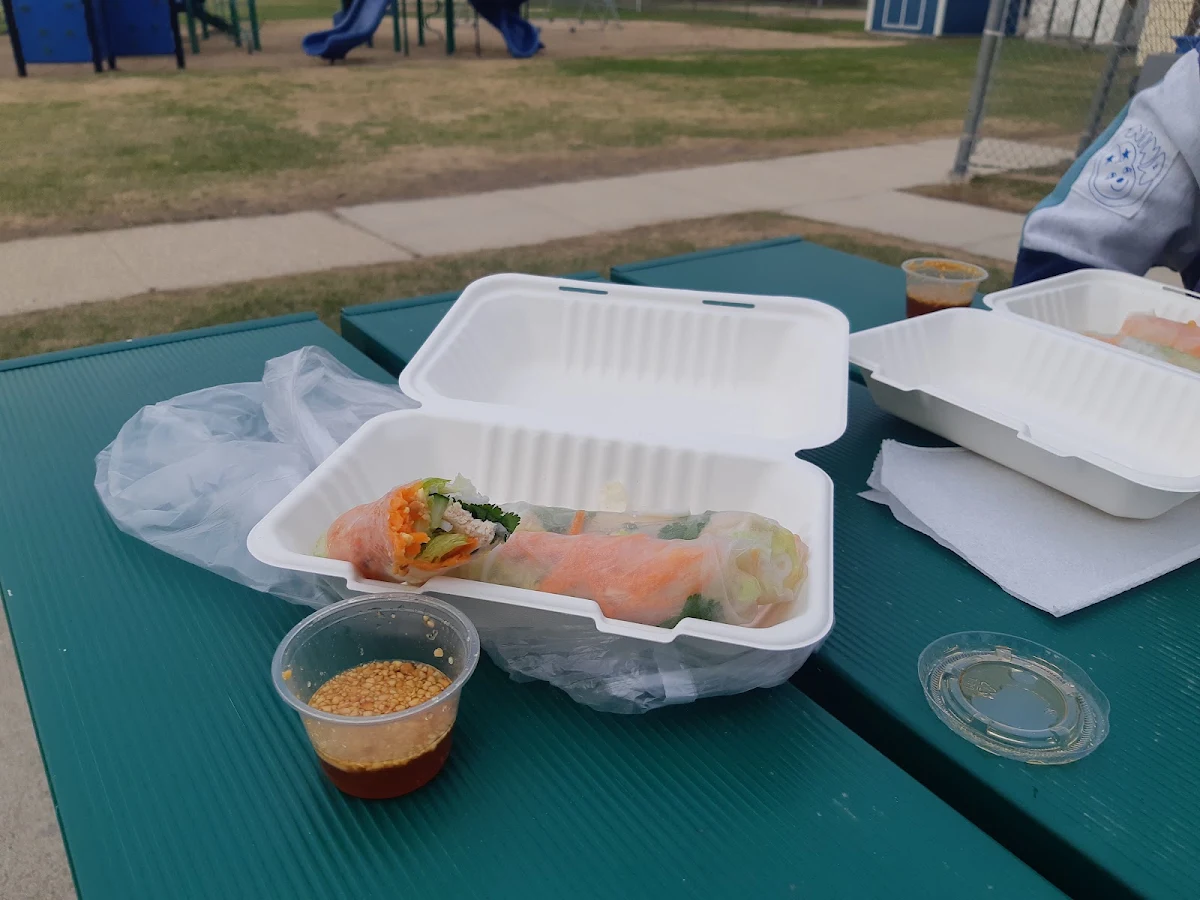Highlights, Boun's Lao Street Eatery