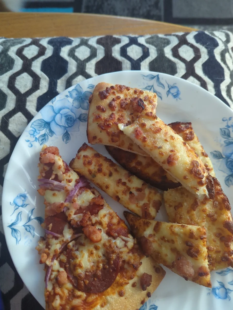Pepperoni Bacon and Red Onion Pizza with Bacon Garlic Fingers