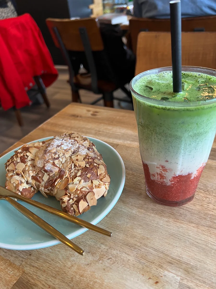 Strawberry Matcha Latte